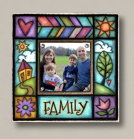 Small Magnetic Family Frame