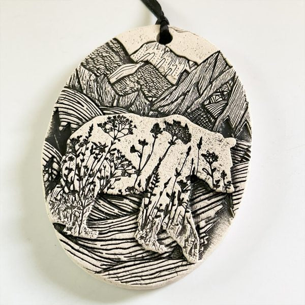 Pottery Ornament Mountain Bear