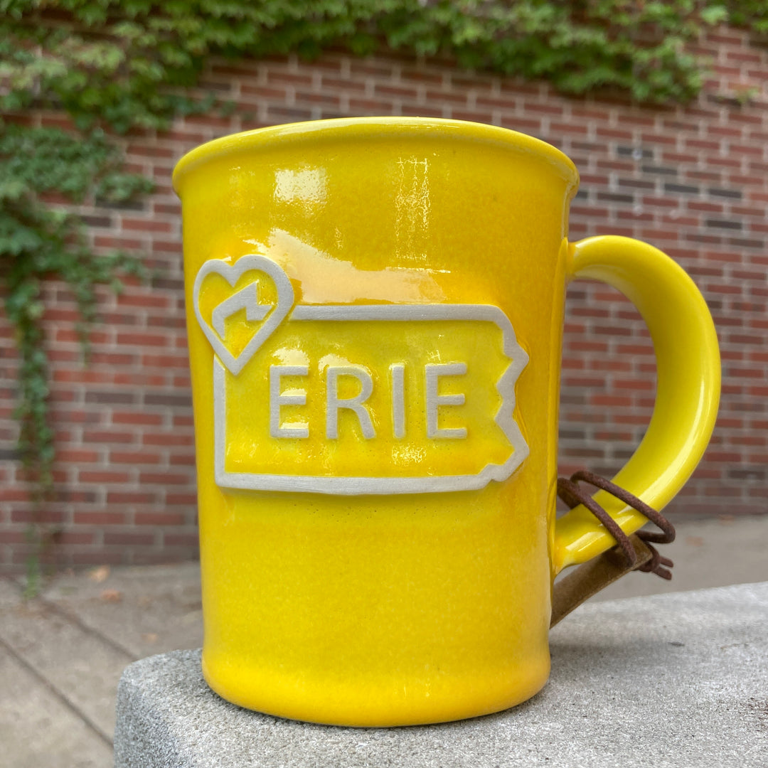 Classic Erie Mug Banana