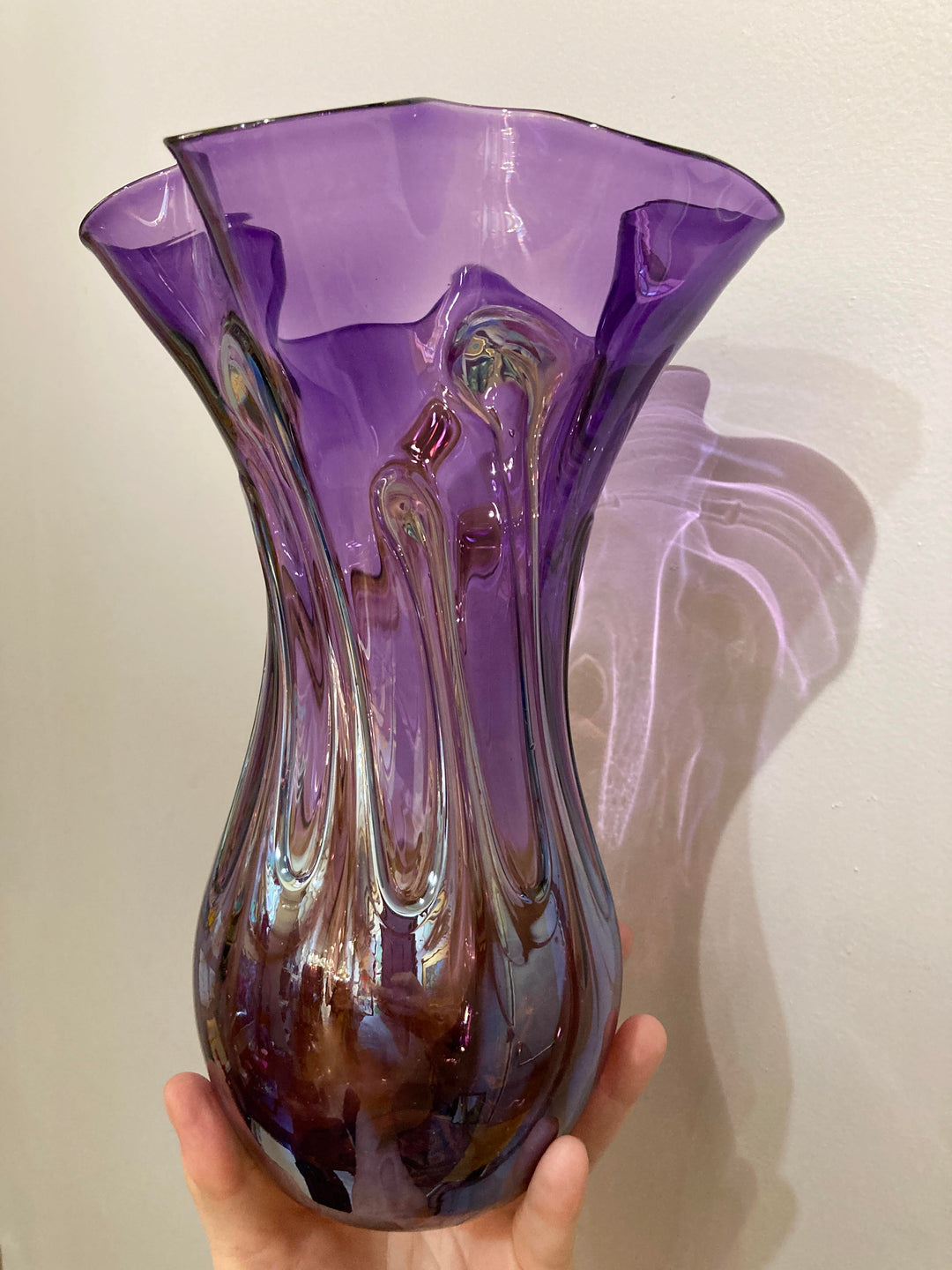 Lily Pad Vase Fluted Purple Small