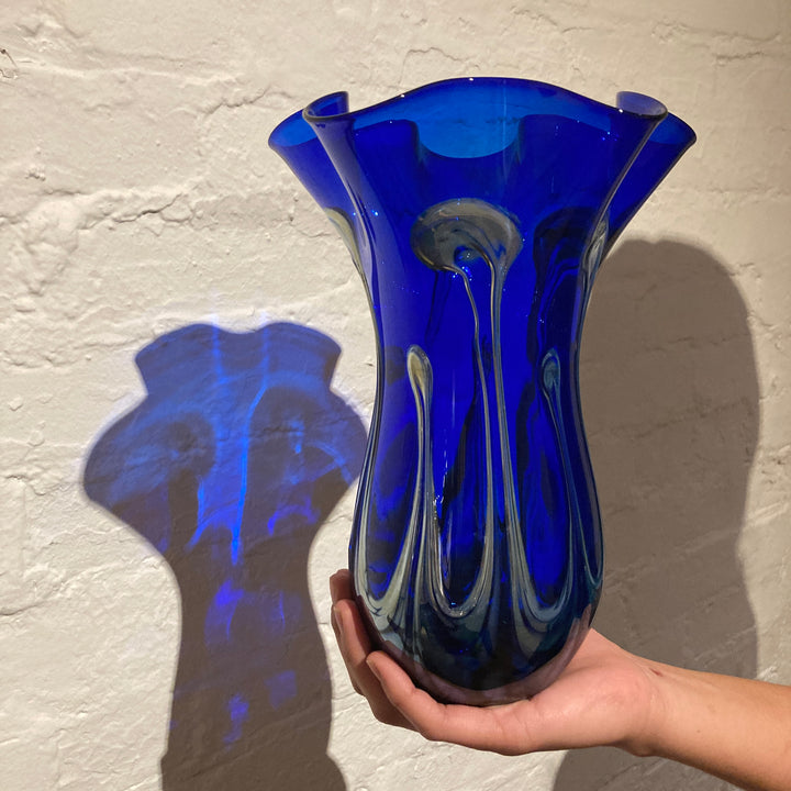 Lily Pad Vase Fluted Small Cobalt