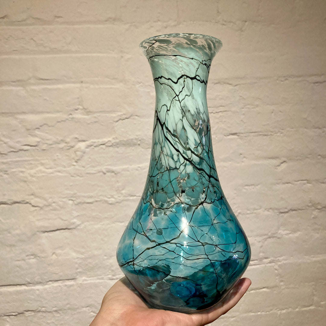 Jeanie Lightning Vase in Aqua