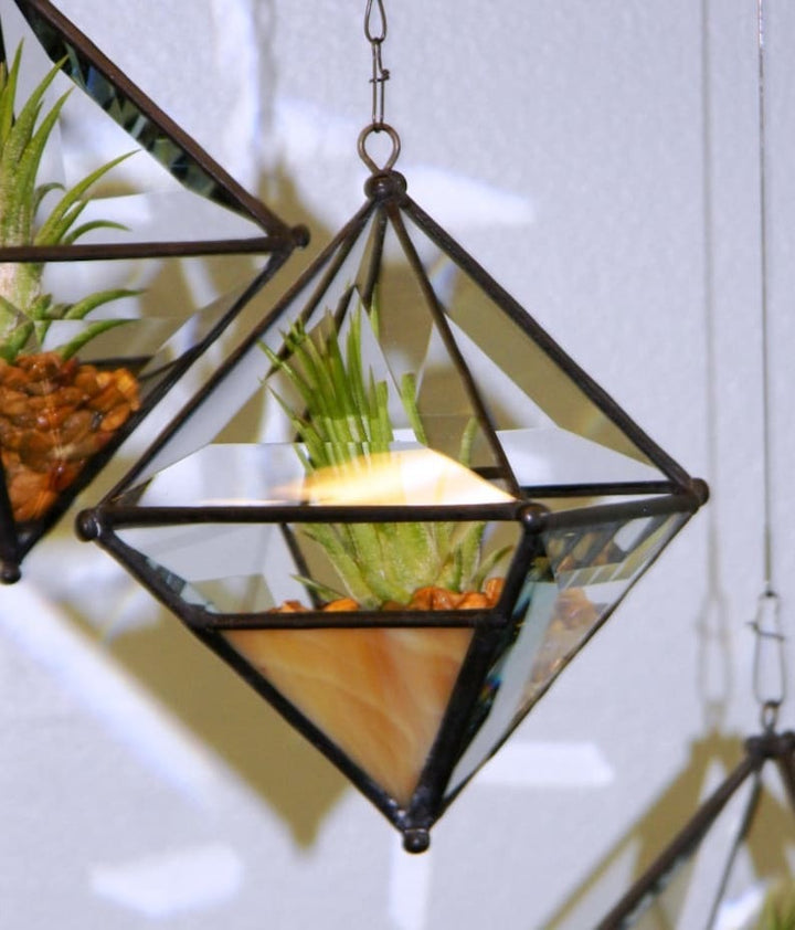 Hanging Pyramid Terrarium Gold