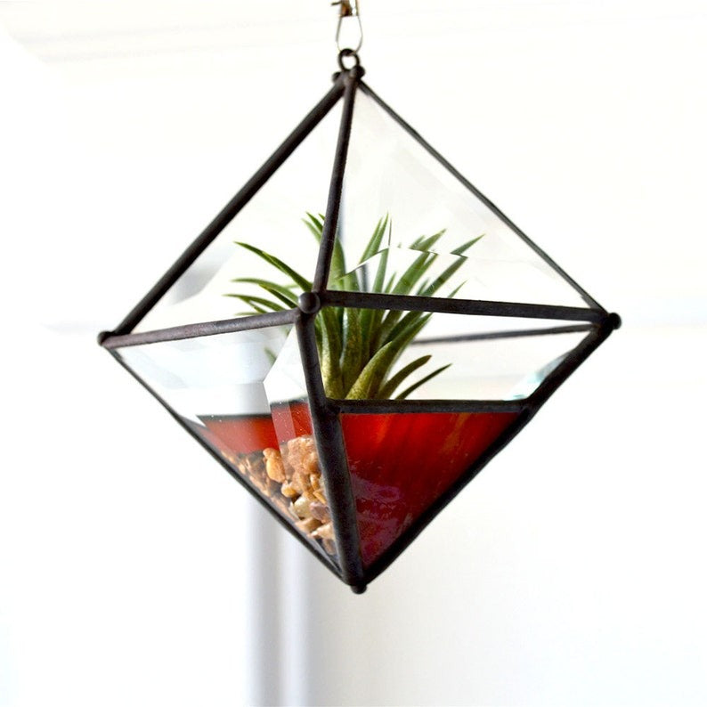 Hanging Pyramid Terrarium Red