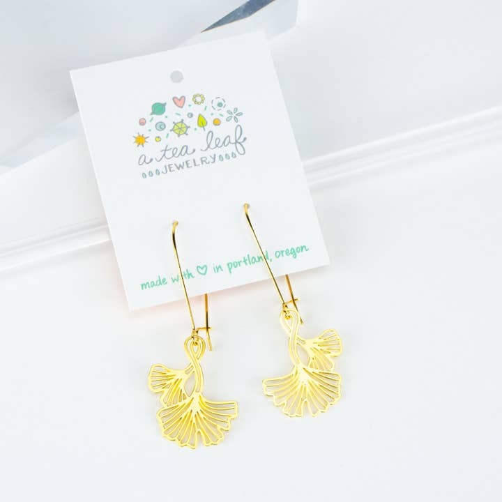 Ginkgo Leaves Earrings Gold