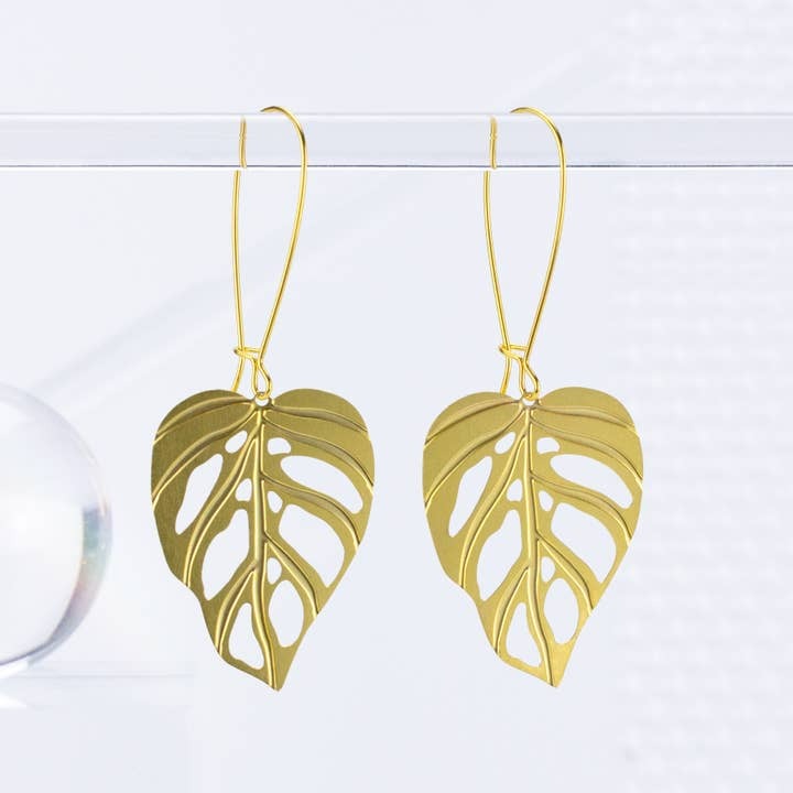 Monstera Adansonii Earrings Gold