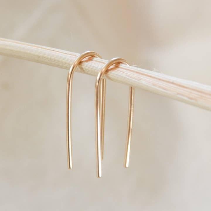 Open Arc Earrings Gold