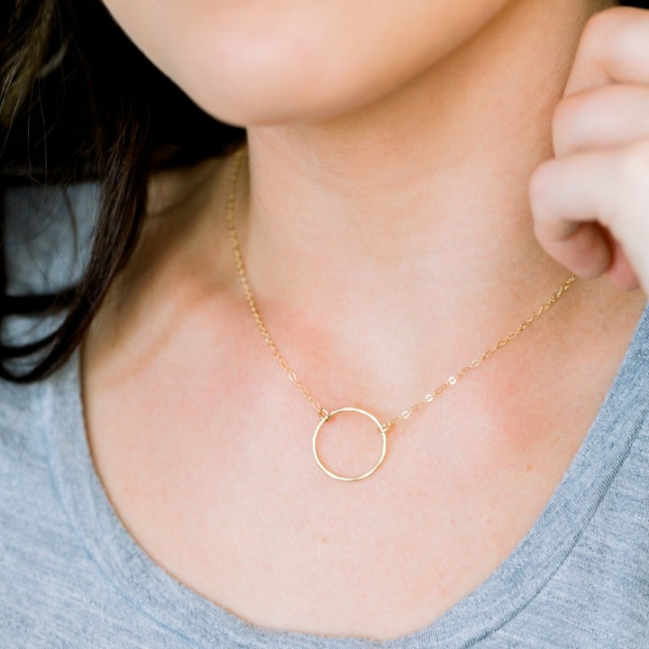 Open Ring Necklace Gold