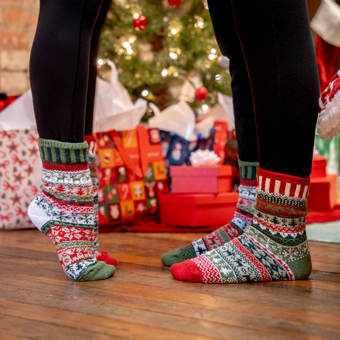 Adult Crew Socks Yuletide