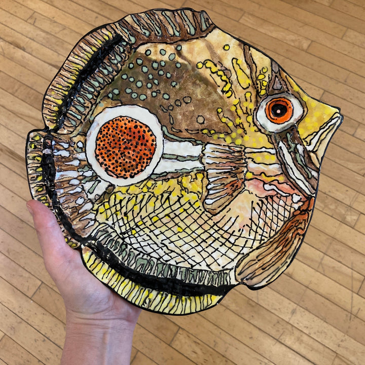 One Spot Fish Plate