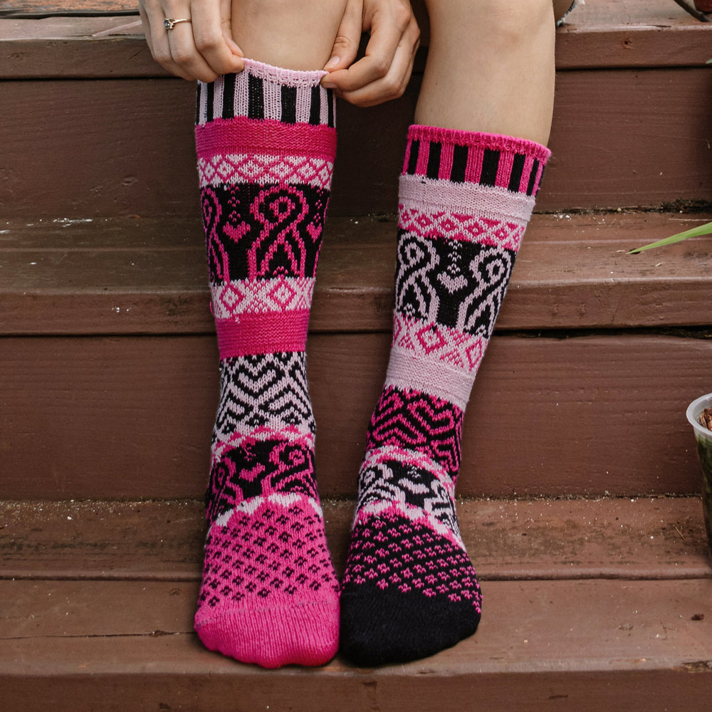 Adult Crew Socks Pinktober