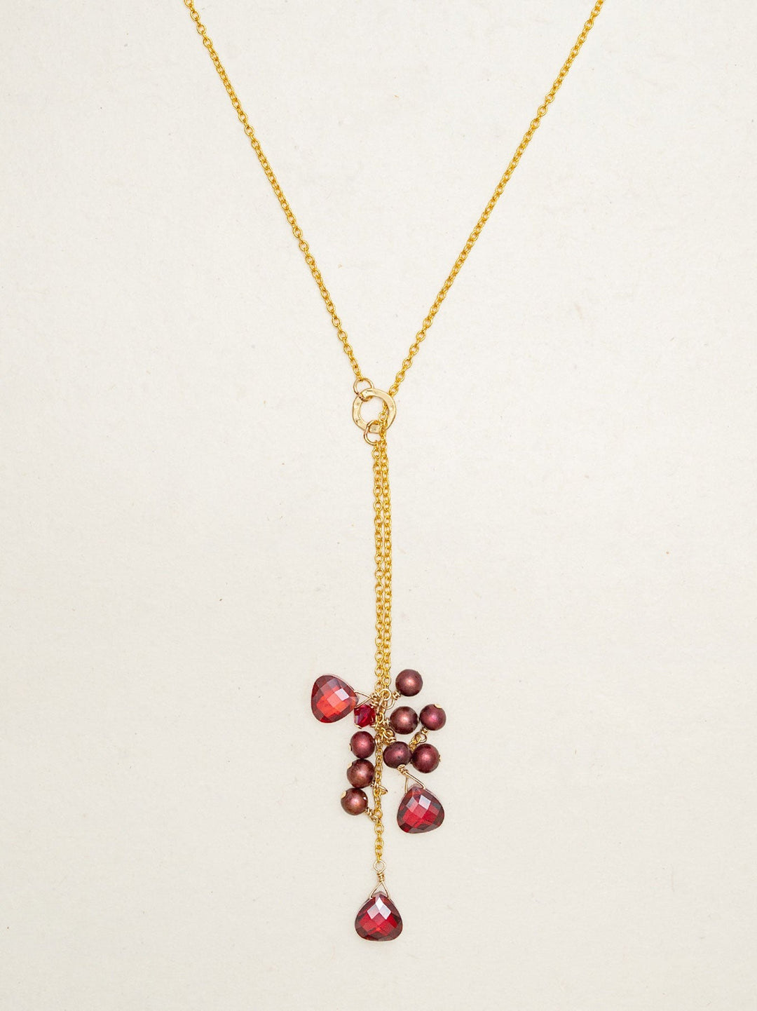 Gala Lariat Necklace Cranberry